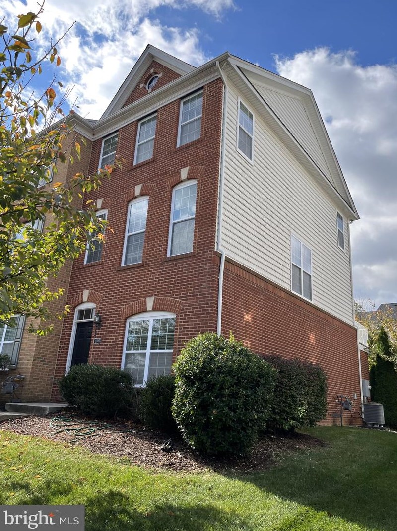 23115 Sunbury St, Ashburn, VA 20148