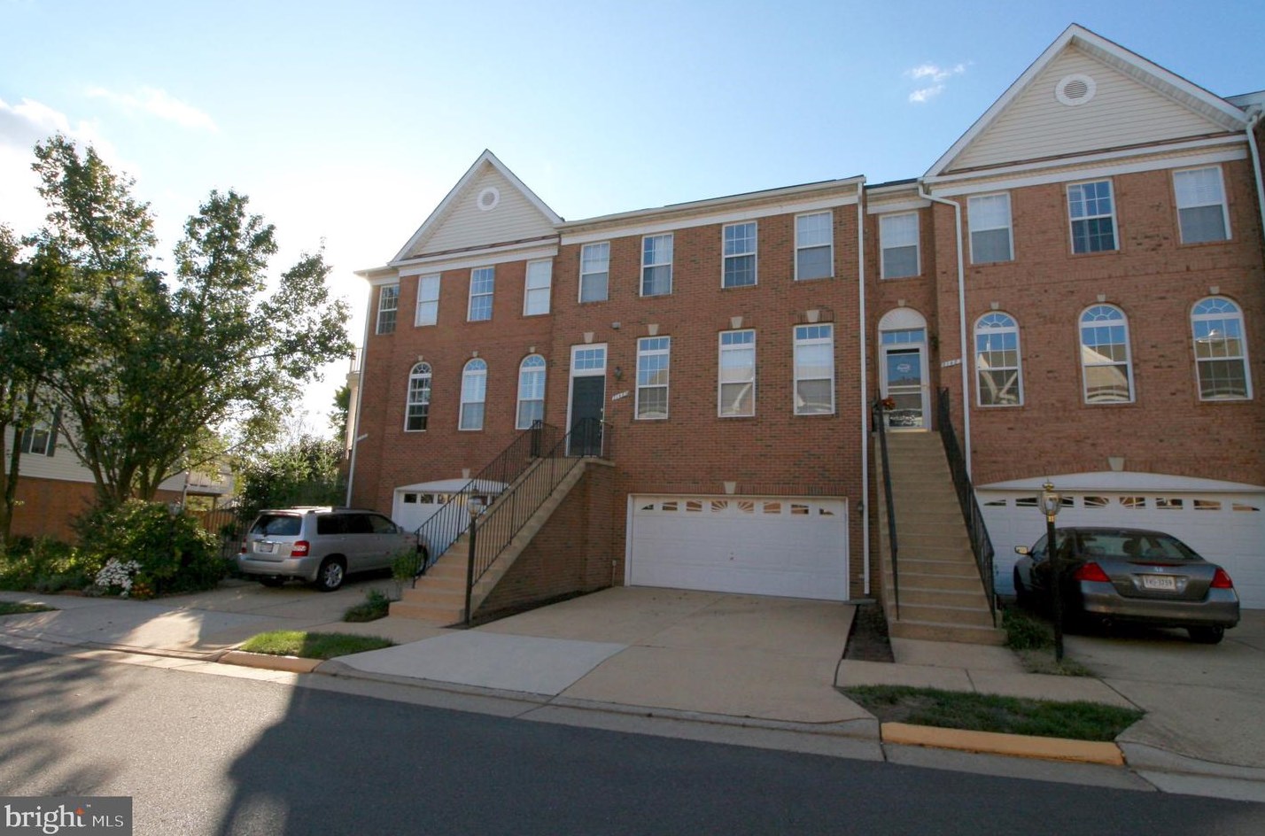 21485 Trowbridge Sq, Ashburn, VA 20147