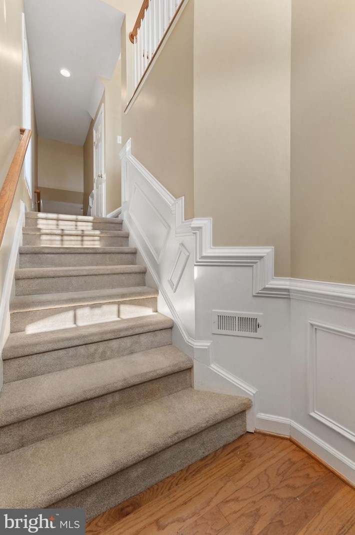 41832 Proverbial Ter, Stone Ridge, VA 20105-4607