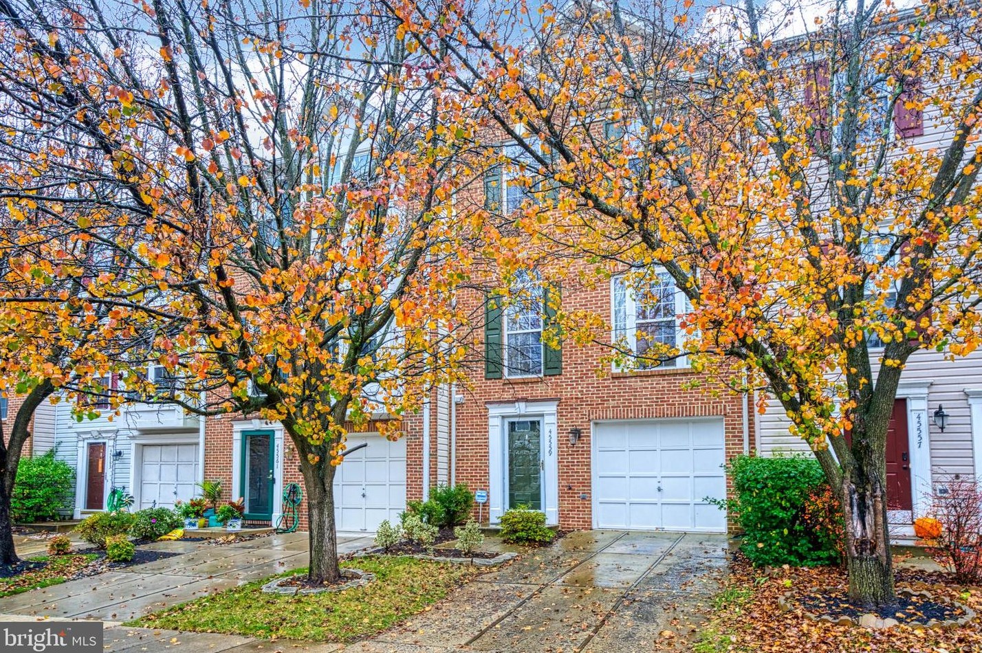 45559 Grand Central Sq, Dulles, VA 20166