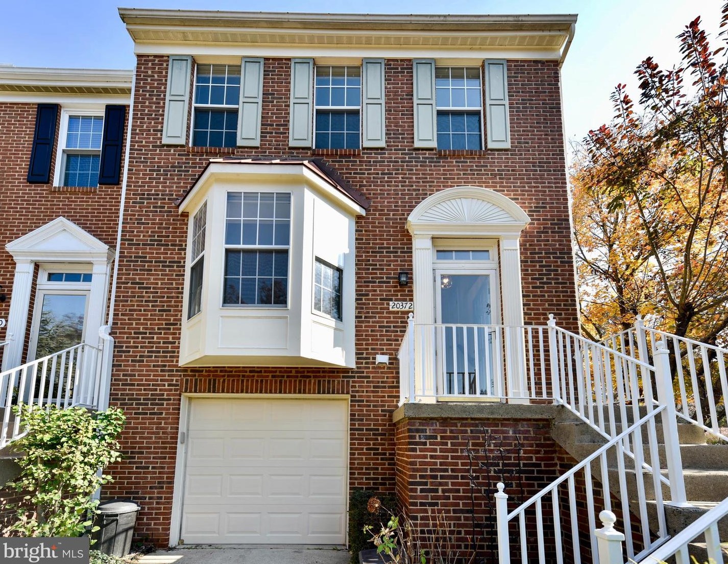 20372 Burnley Sq, Dulles VA  20165-6458 exterior