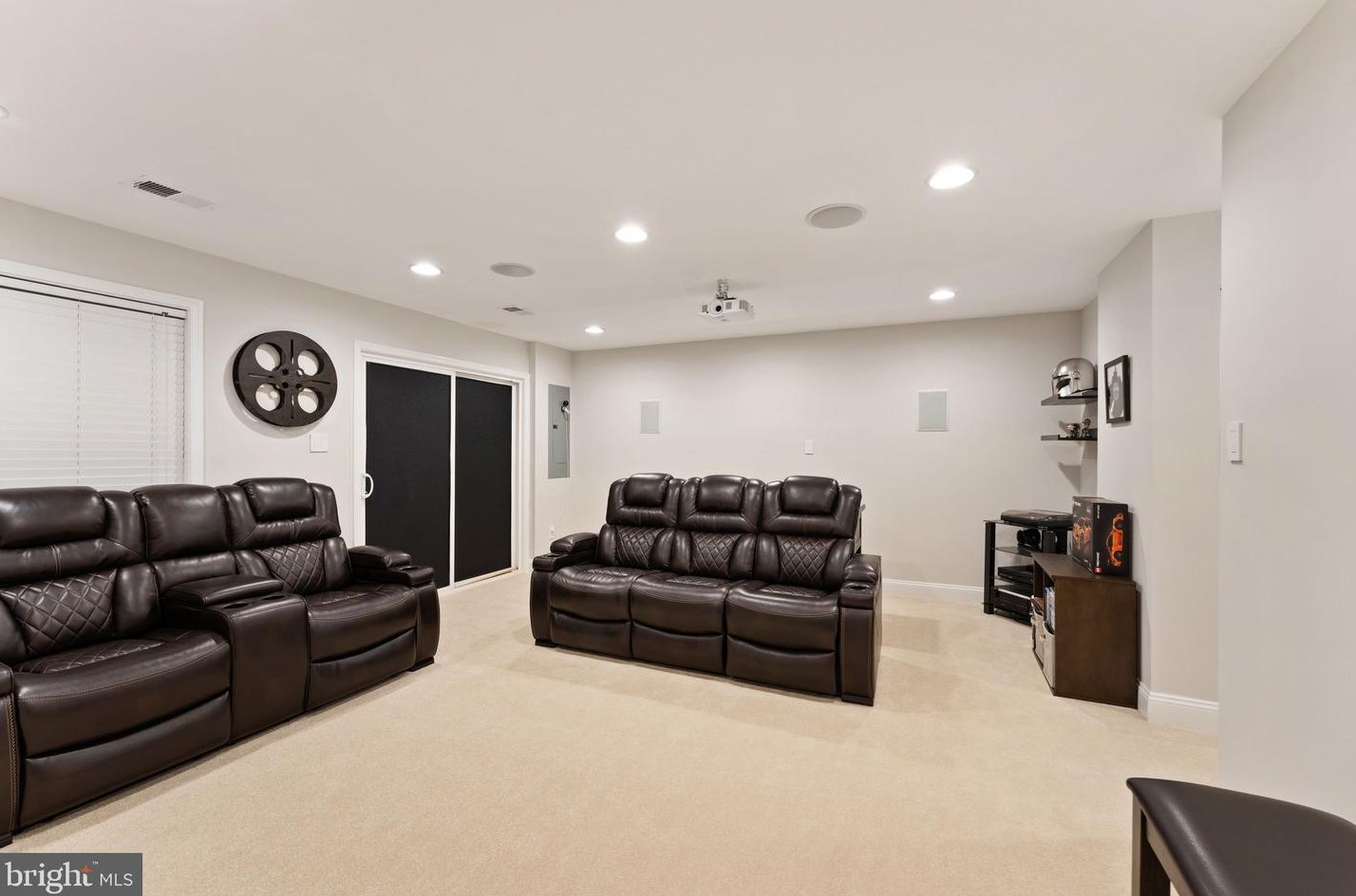 45940 Grammercy Ter, Dulles VA  20166-7806 exterior