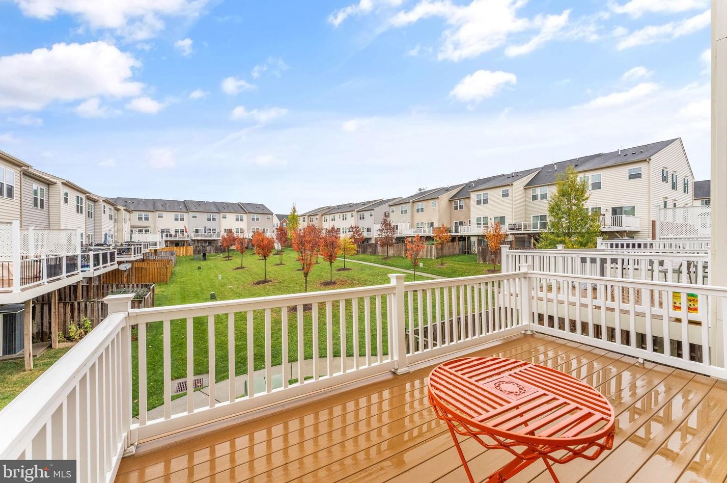 45940 Grammercy Ter, Dulles VA  20166-7806 exterior