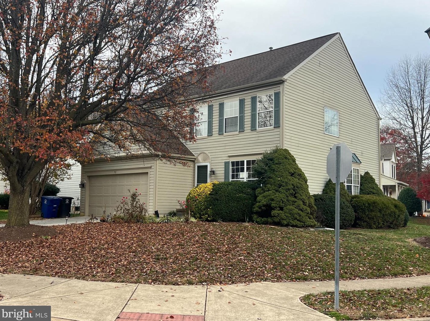 731 Longfellow Dr Ne, Leesburg, VA 20176