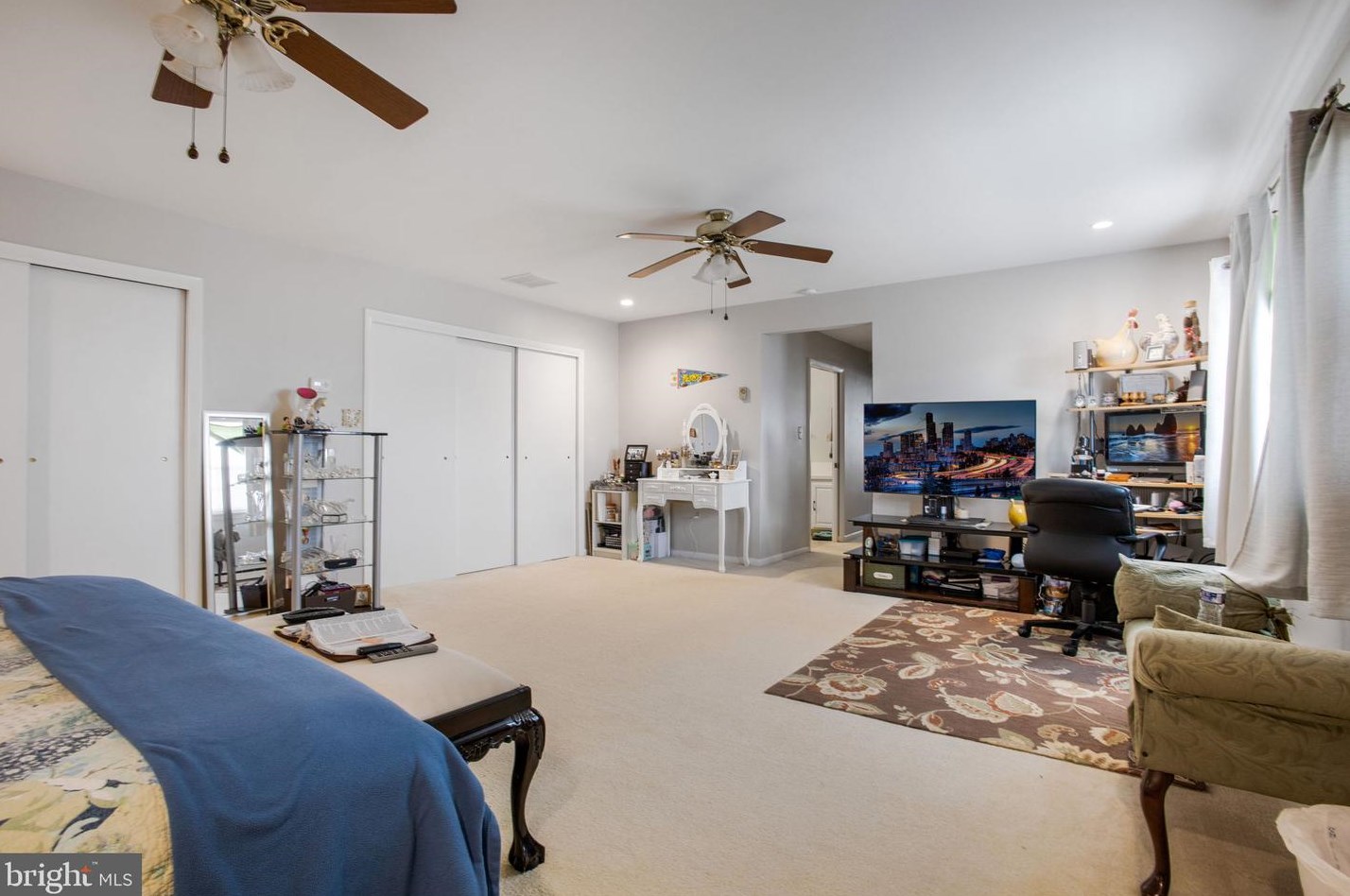 1802 Craig St, Dulles VA  20164-3533 exterior