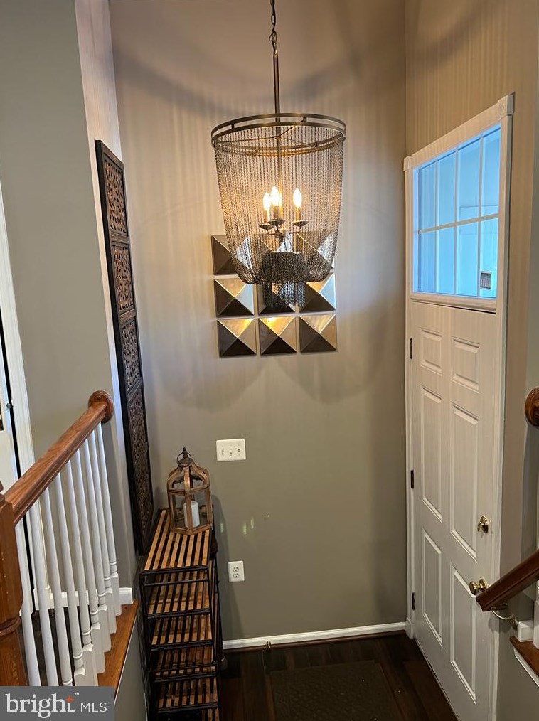 25190 Larks Ter, Fairfax, VA 20152