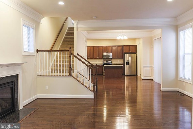20725 Jennifer Ann Dr, Ashburn, VA 20147