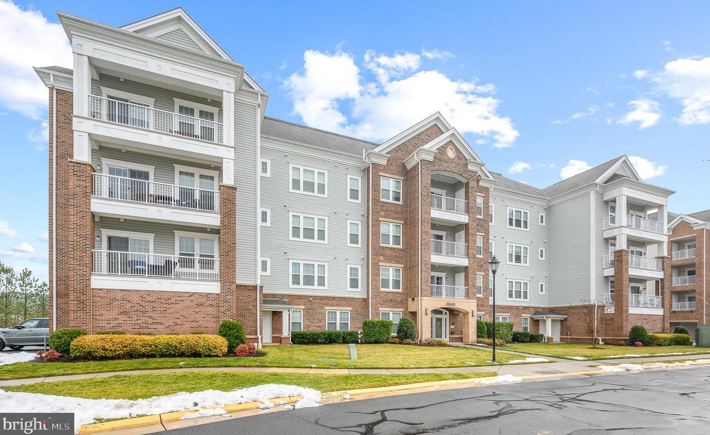 20600 Hope Spring Terrace #405, Ashburn, VA 20147