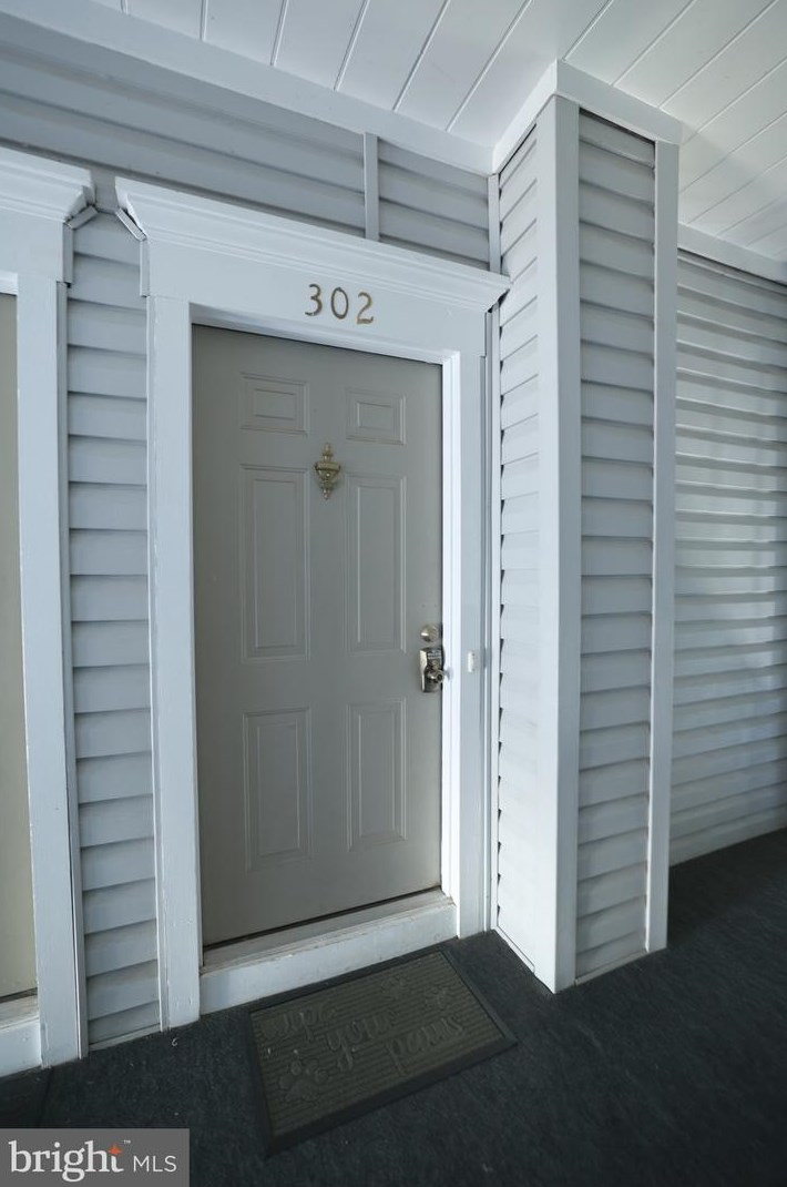 21799 Baldwin Sq Apt 302, Dulles, VA 20164