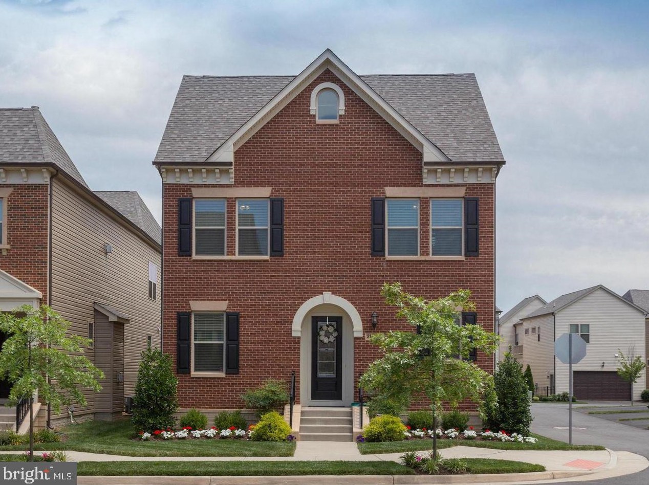 20752 Jennifer Ann Dr, Ashburn, VA 20147