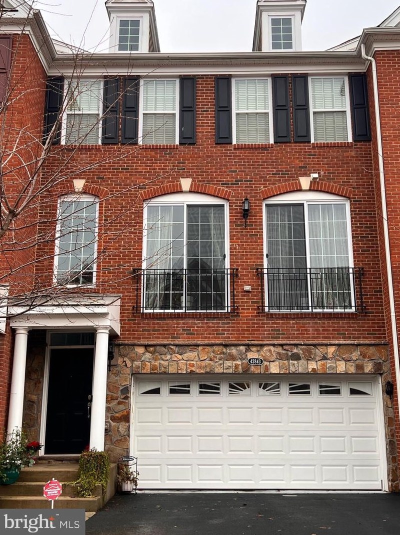 42843 Edgegrove Heights Terrace, Ashburn, VA 20148