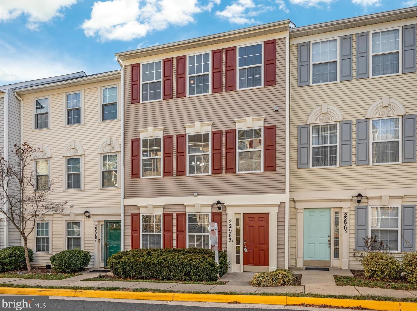 22965 Fleet Ter, Dulles, VA 20166-9493