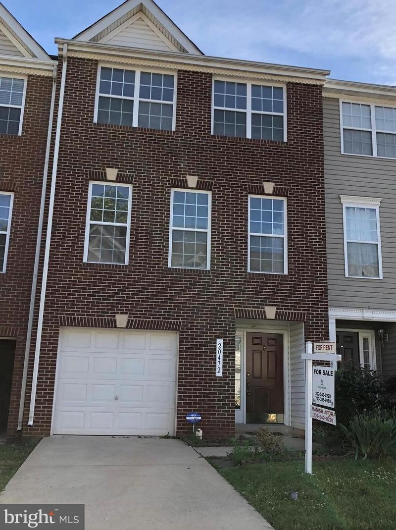 20472 Blue Heron Ter, Dulles VA  20165-6573 exterior