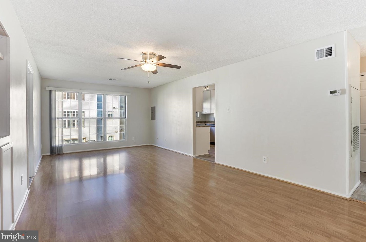 1114 Huntmaster Ter Ne #202, Leesburg, VA 20176