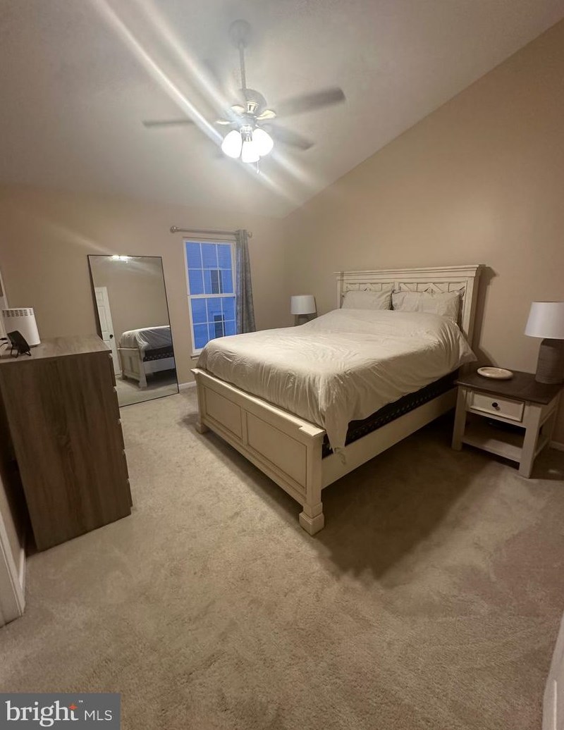 25385 Shipley Ter, Fairfax VA  20152-3982 exterior