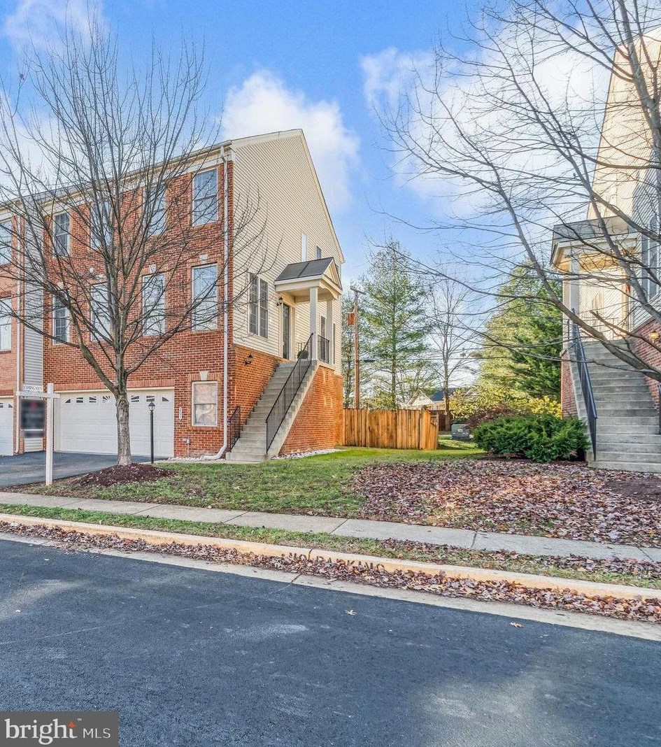 207 Elder Terrace, Purcellville, VA 20132