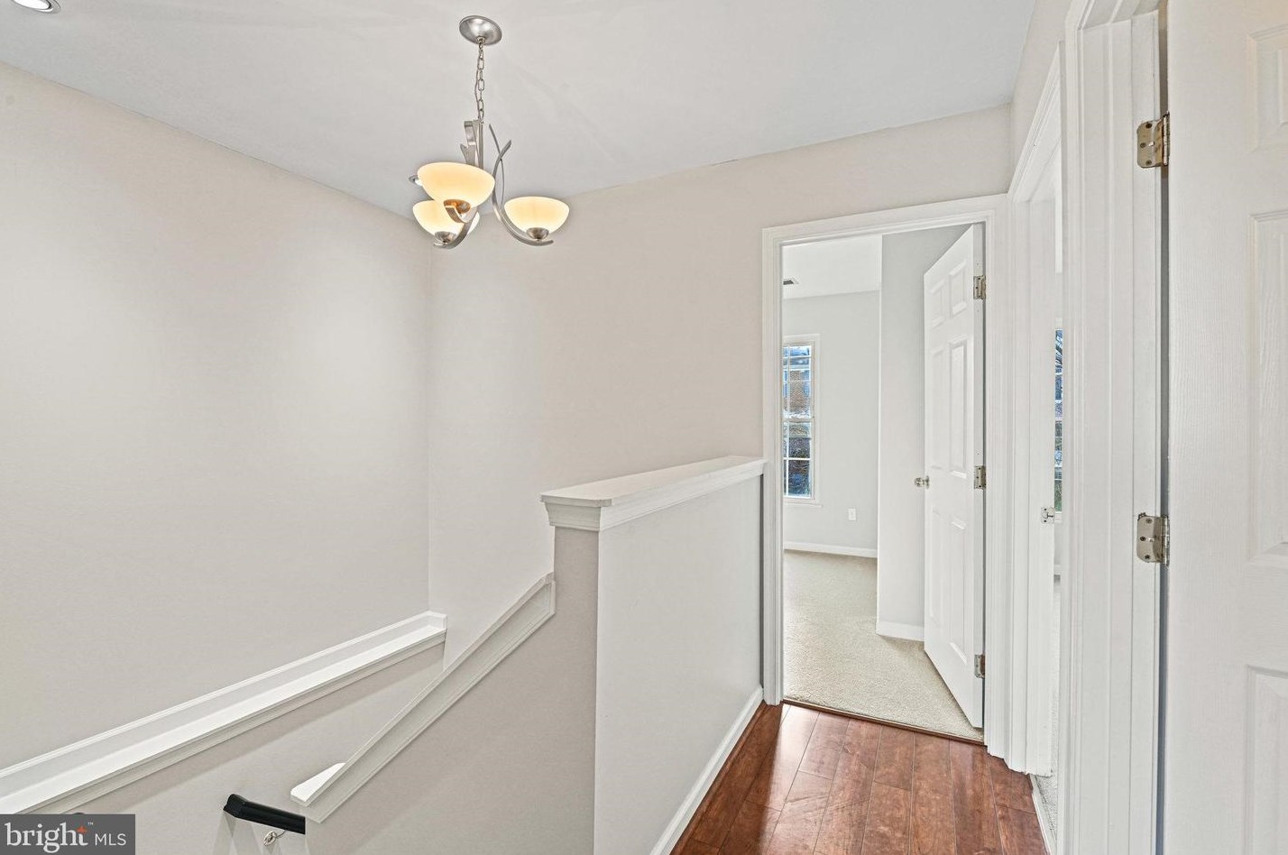 19896 Fieldgrass Sq, Ashburn VA  20147-2760 exterior