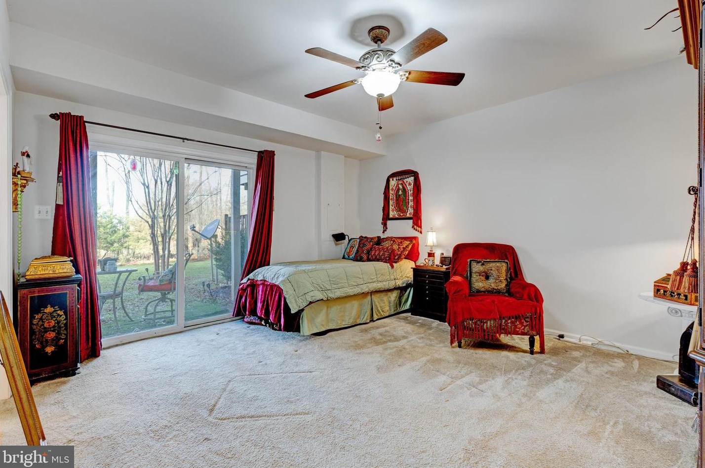 22939 Chinkapin Oak Ter, Dulles VA  20166-7803 exterior