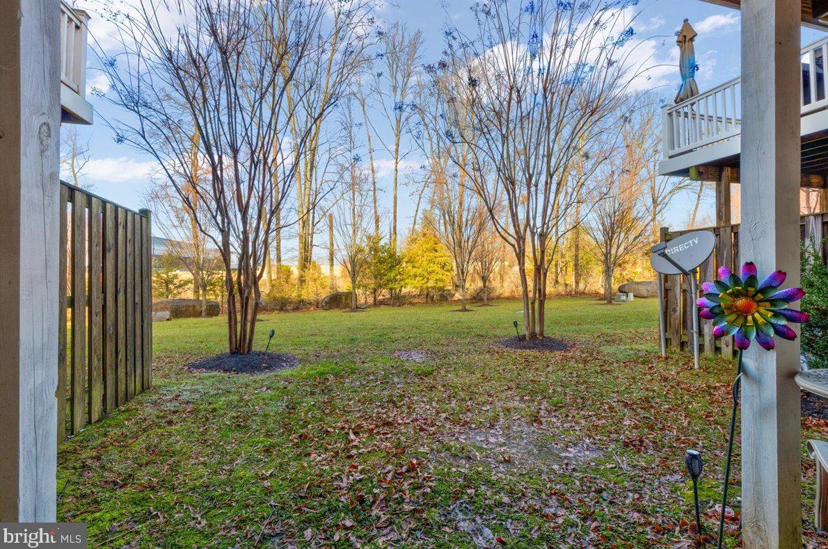 22939 Chinkapin Oak Ter, Dulles VA  20166-7803 exterior