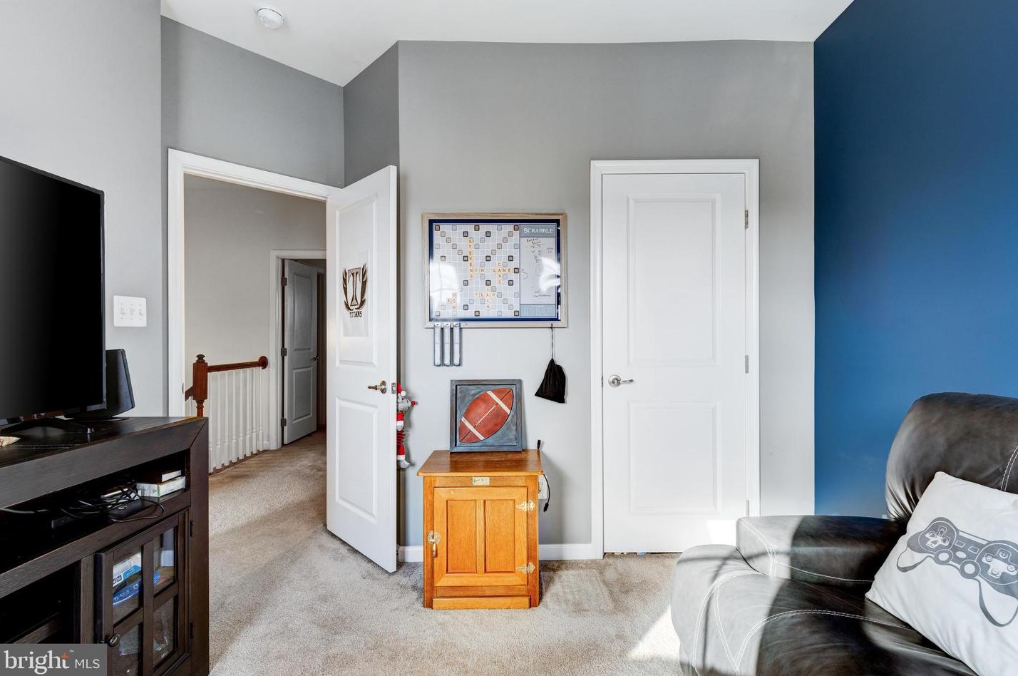 22939 Chinkapin Oak Ter, Dulles VA  20166-7803 exterior