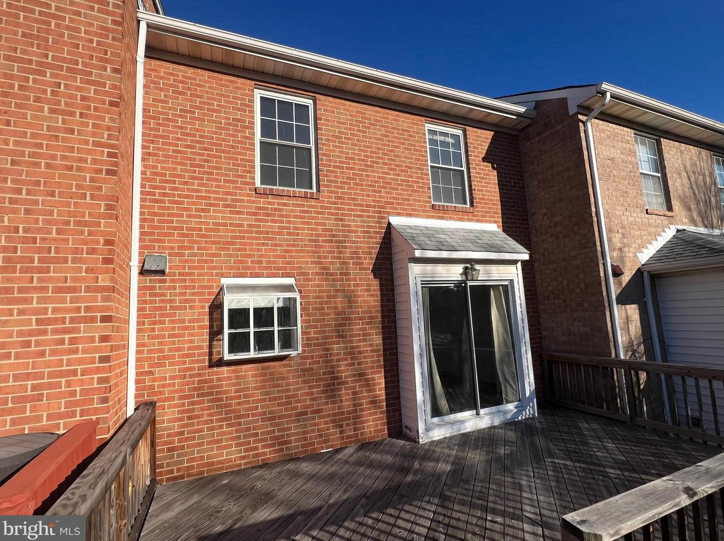 21109 Chandler Ct, Dulles VA  20164-6300 exterior