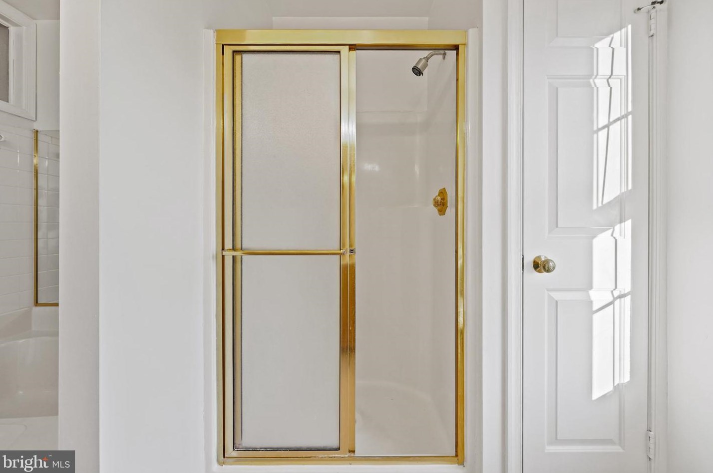 21109 Chandler Ct, Dulles VA  20164-6300 exterior