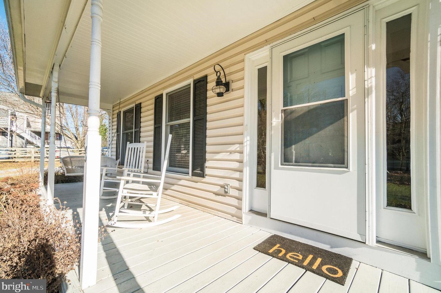 3 New Cut Rd, Round Hill, VA 20141