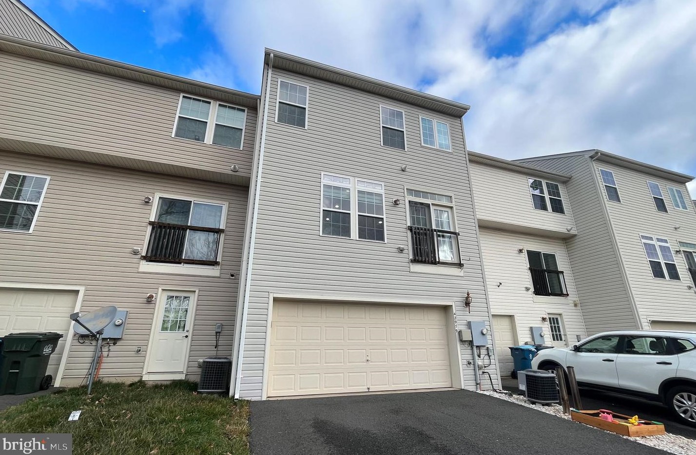 42979 Spyder Pl, Fairfax VA  20152-3480 exterior