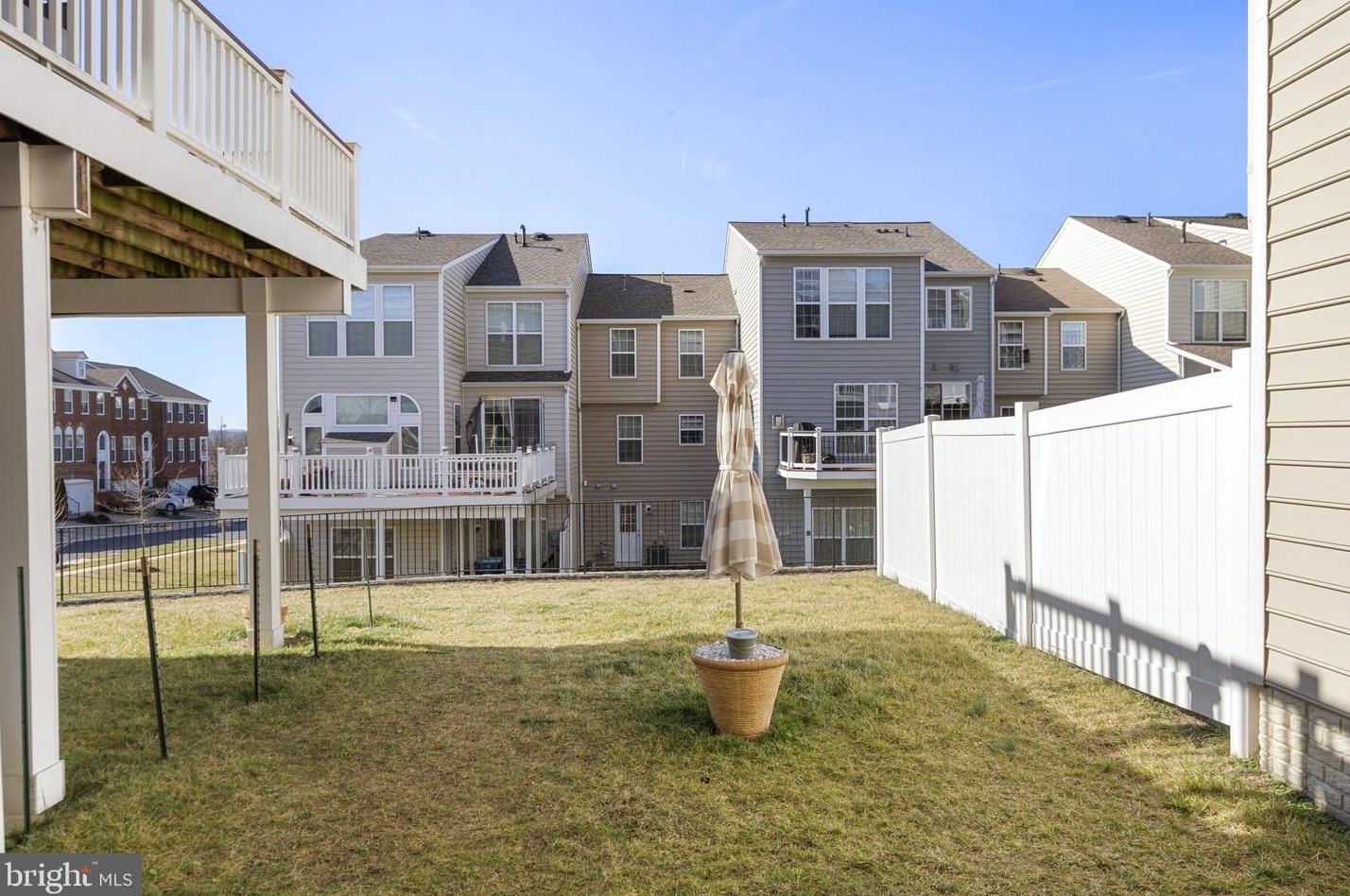 22277 Rampsbeck Ter, Ashburn VA  20148-4146 exterior