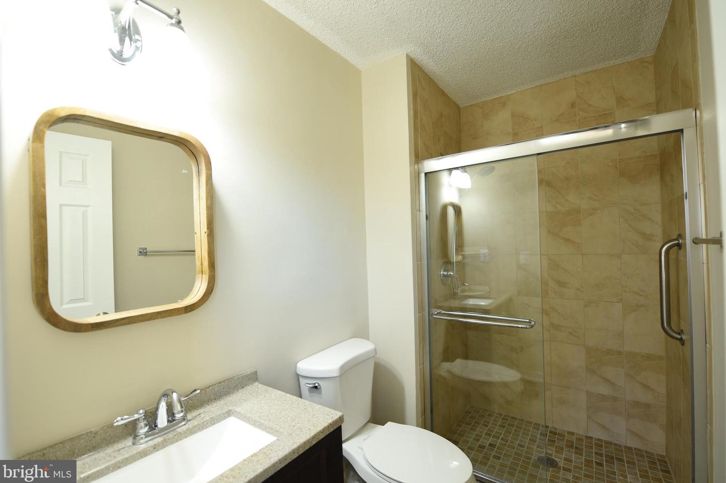 231 Penny Ln, Dulles VA  20164-1607 exterior