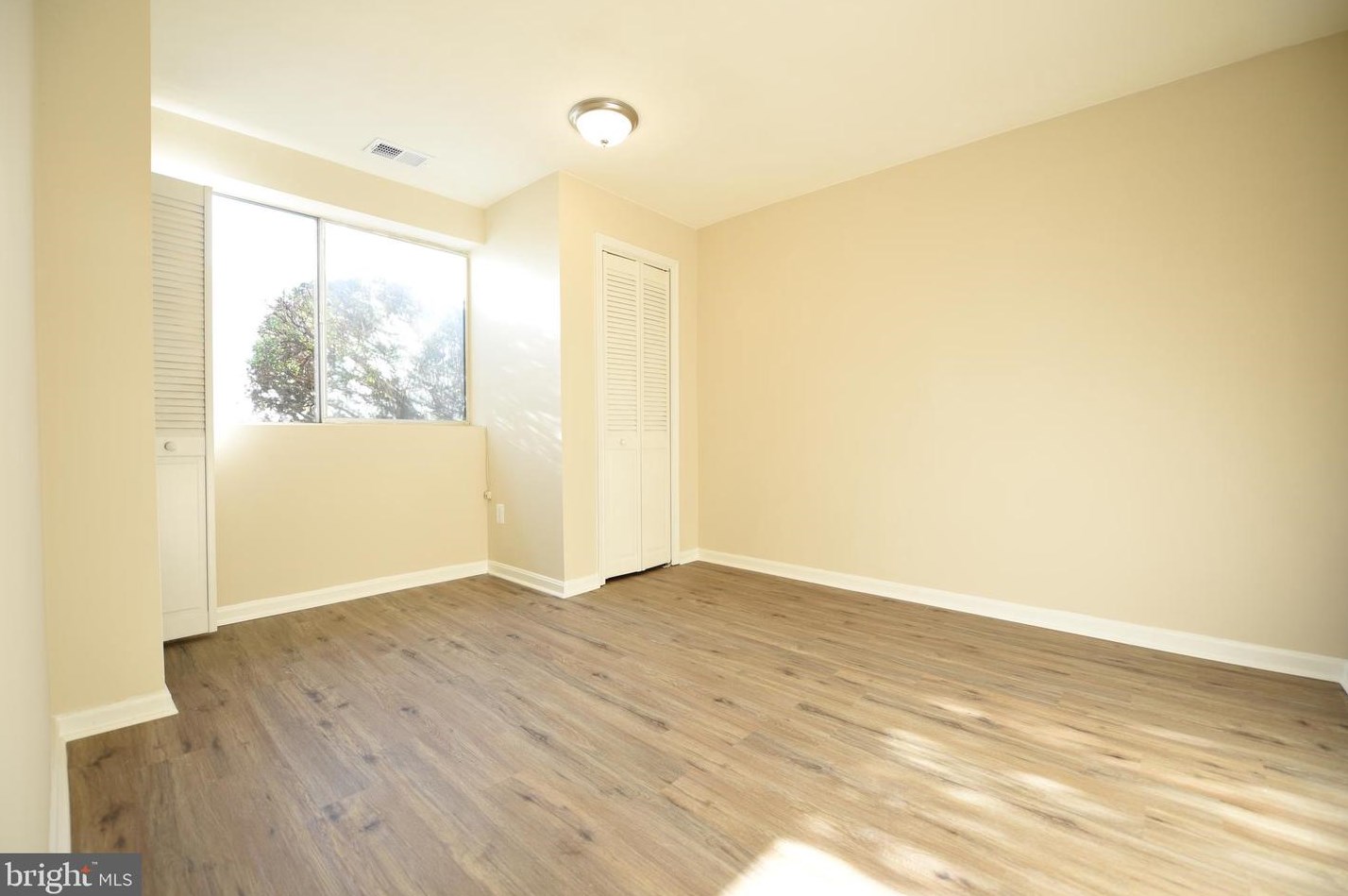 231 Penny Ln, Dulles VA  20164-1607 exterior