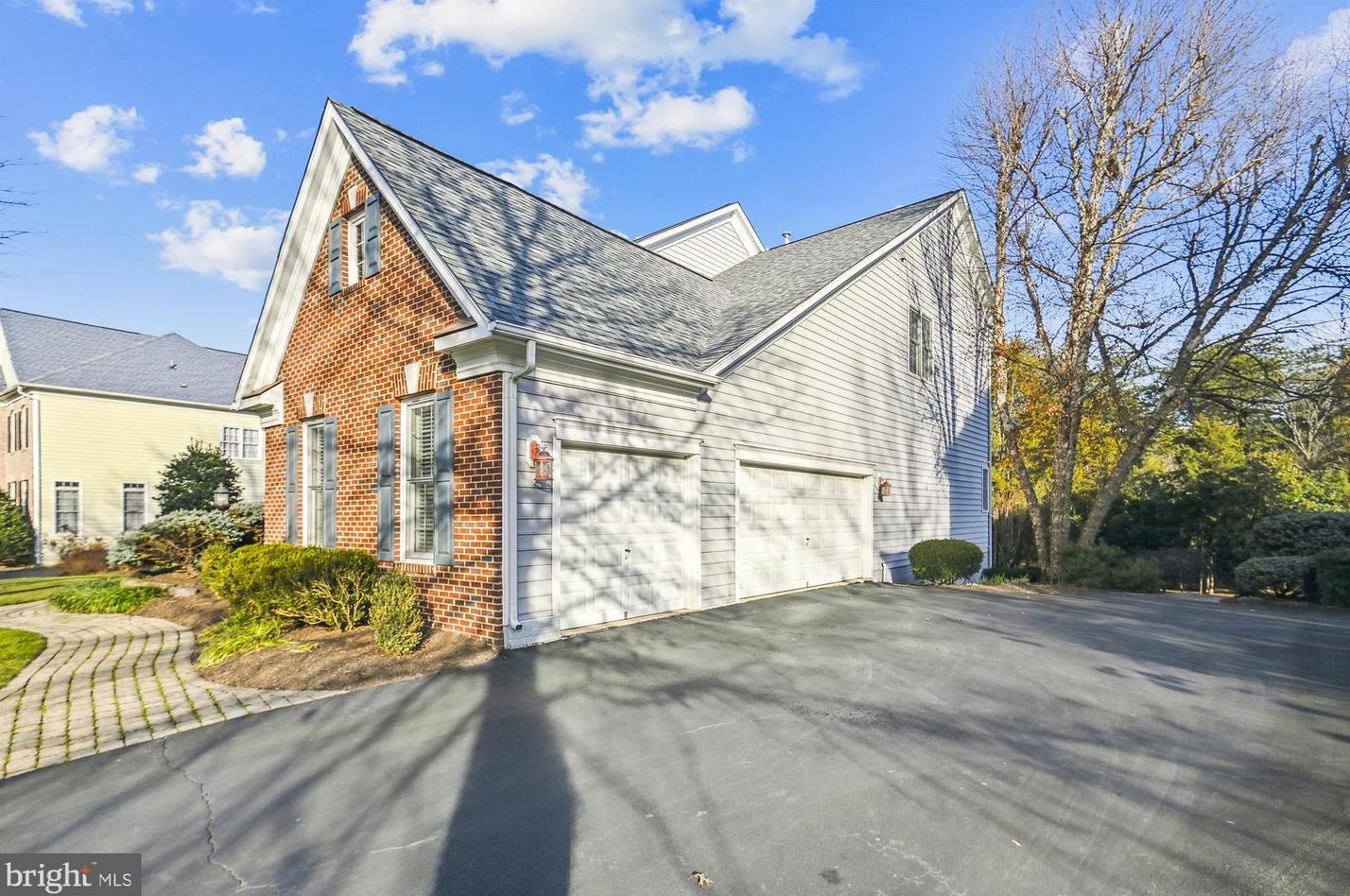 25068 Gazelle Ct, Fairfax, VA 20152