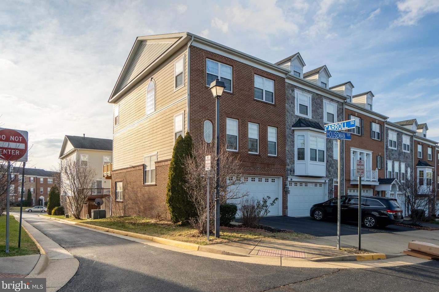 20857 Houseman Ter, Ashburn, VA 20148