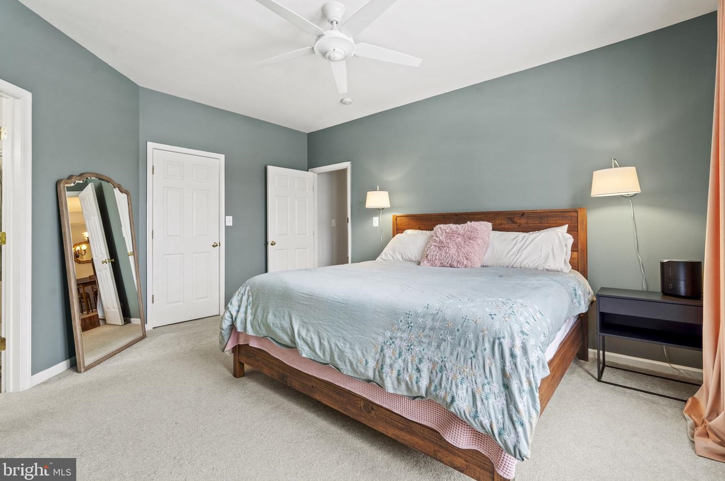 20234 Nightwatch St, Ashburn VA  20147-7421 exterior