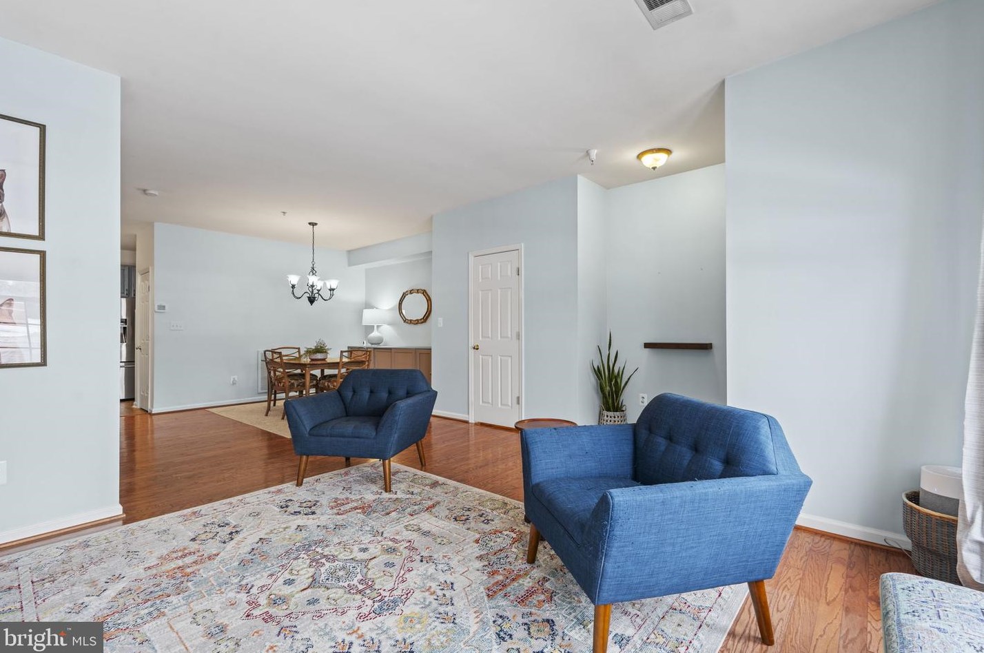 20234 Nightwatch St, Ashburn VA  20147-7421 exterior