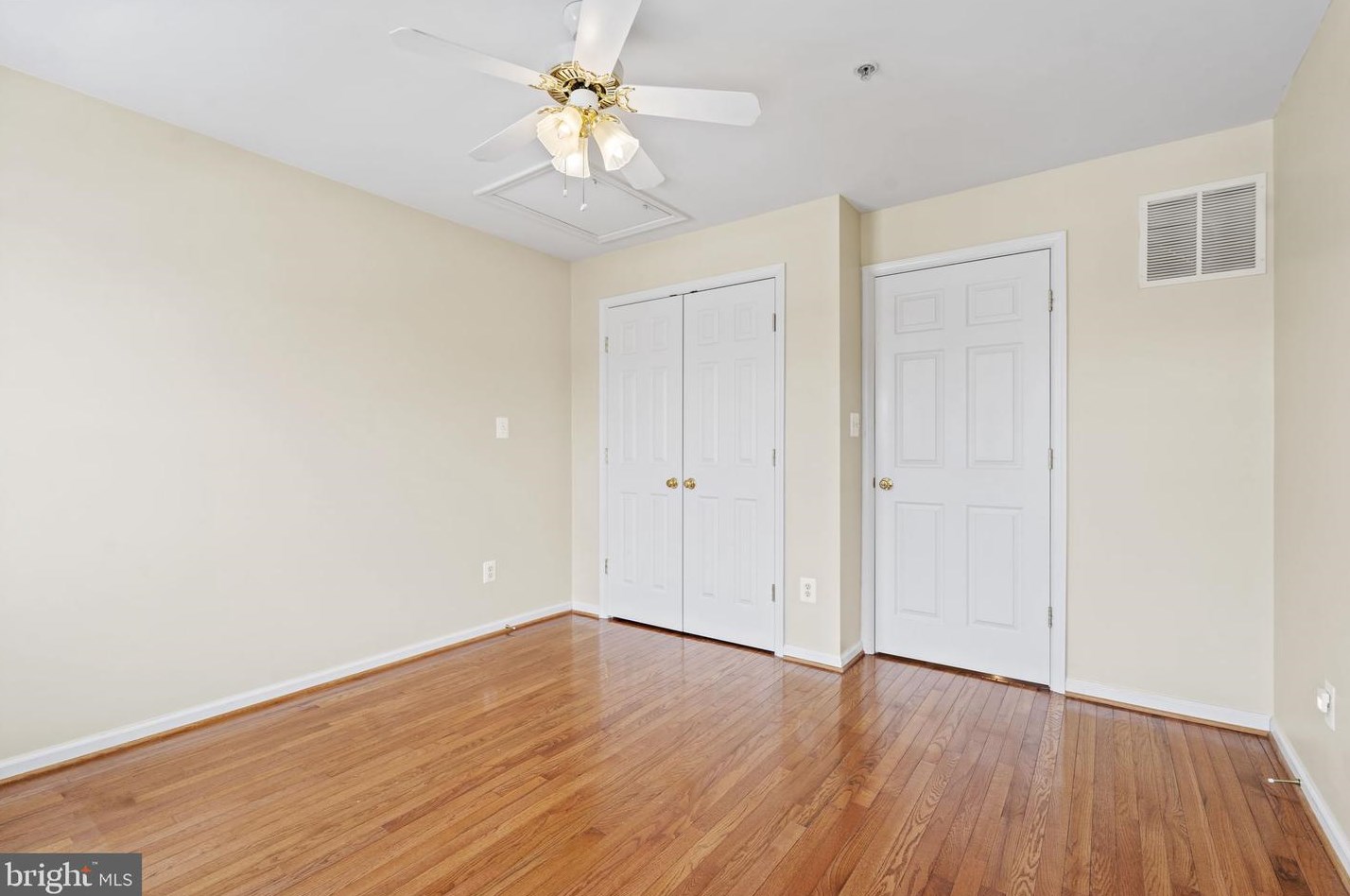 20234 Nightwatch St, Ashburn VA  20147-7421 exterior