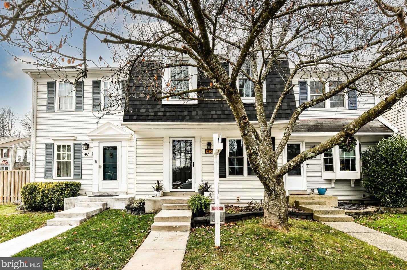 43 Bickel Ct, Dulles, VA 20165
