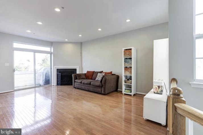 20422 Cool Fern Sq, Ashburn, VA 20147