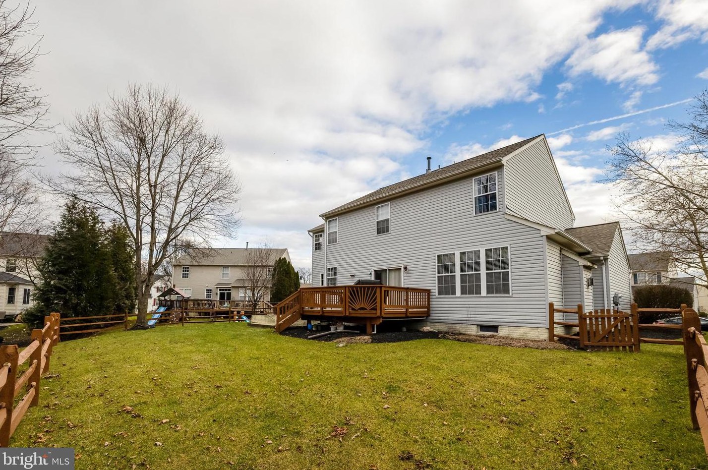 44326 Misty Creek Pl, Ashburn VA  20147-2868 exterior