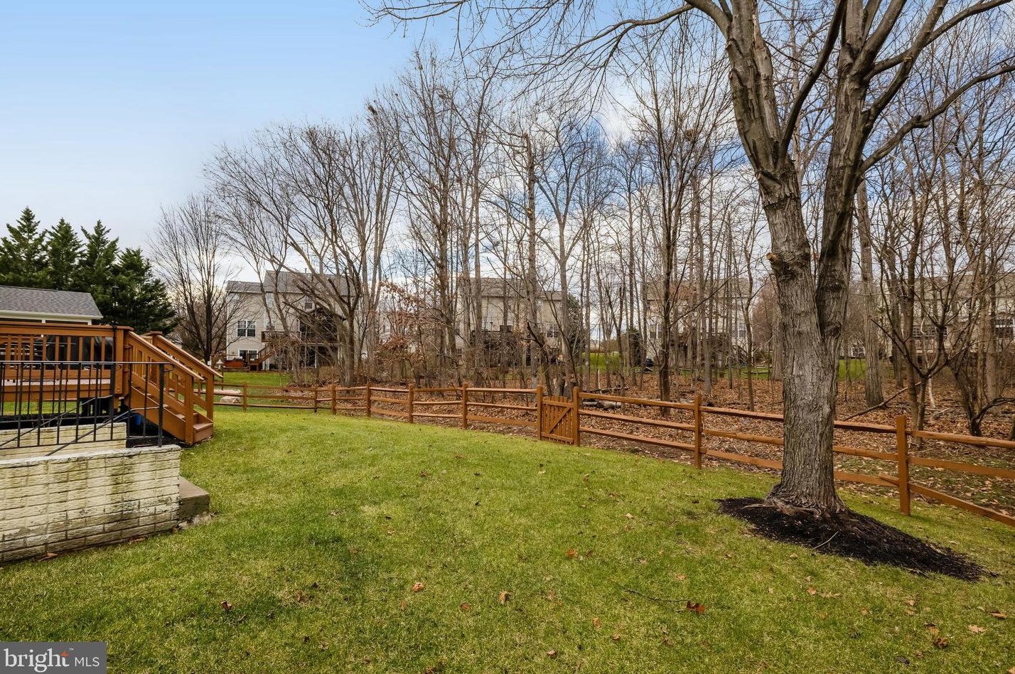 44326 Misty Creek Pl, Ashburn VA  20147-2868 exterior