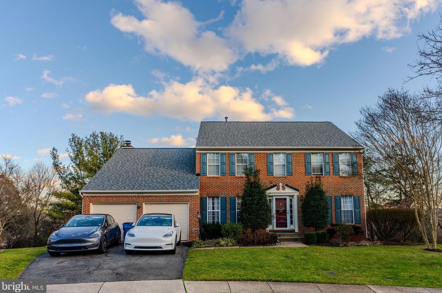 21316 Mirror Ridge Pl, Dulles VA  20164-5555 exterior