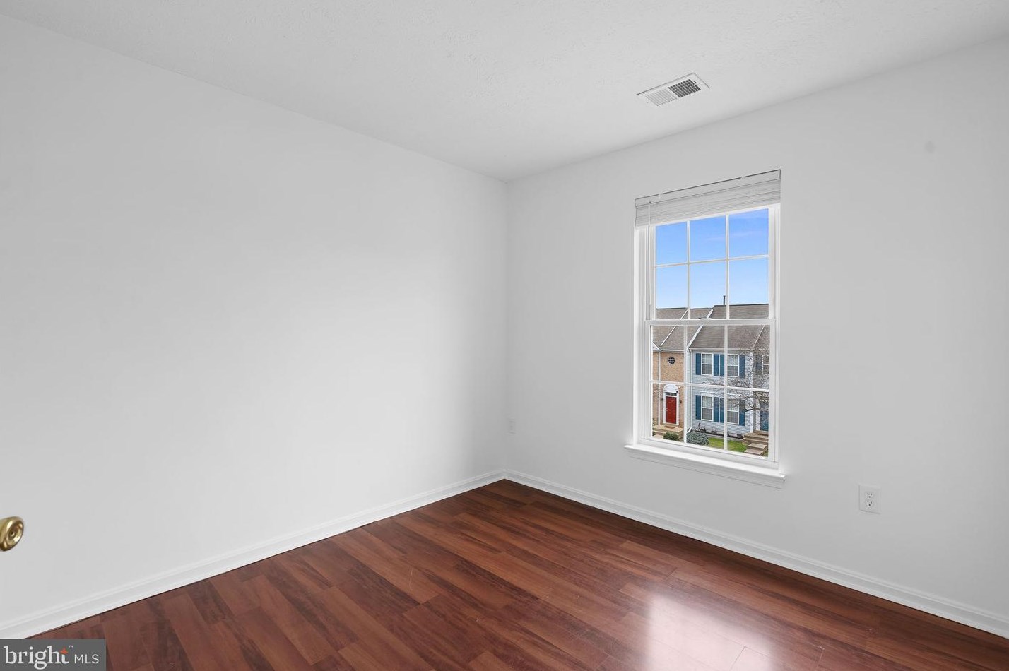 44112 Tippecanoe Ter, Ashburn VA  20147-4817 exterior