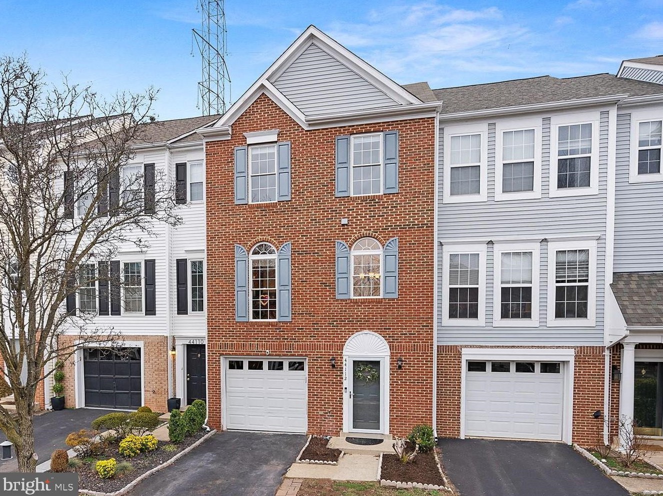 44112 Tippecanoe Ter, Ashburn VA  20147-4817 exterior