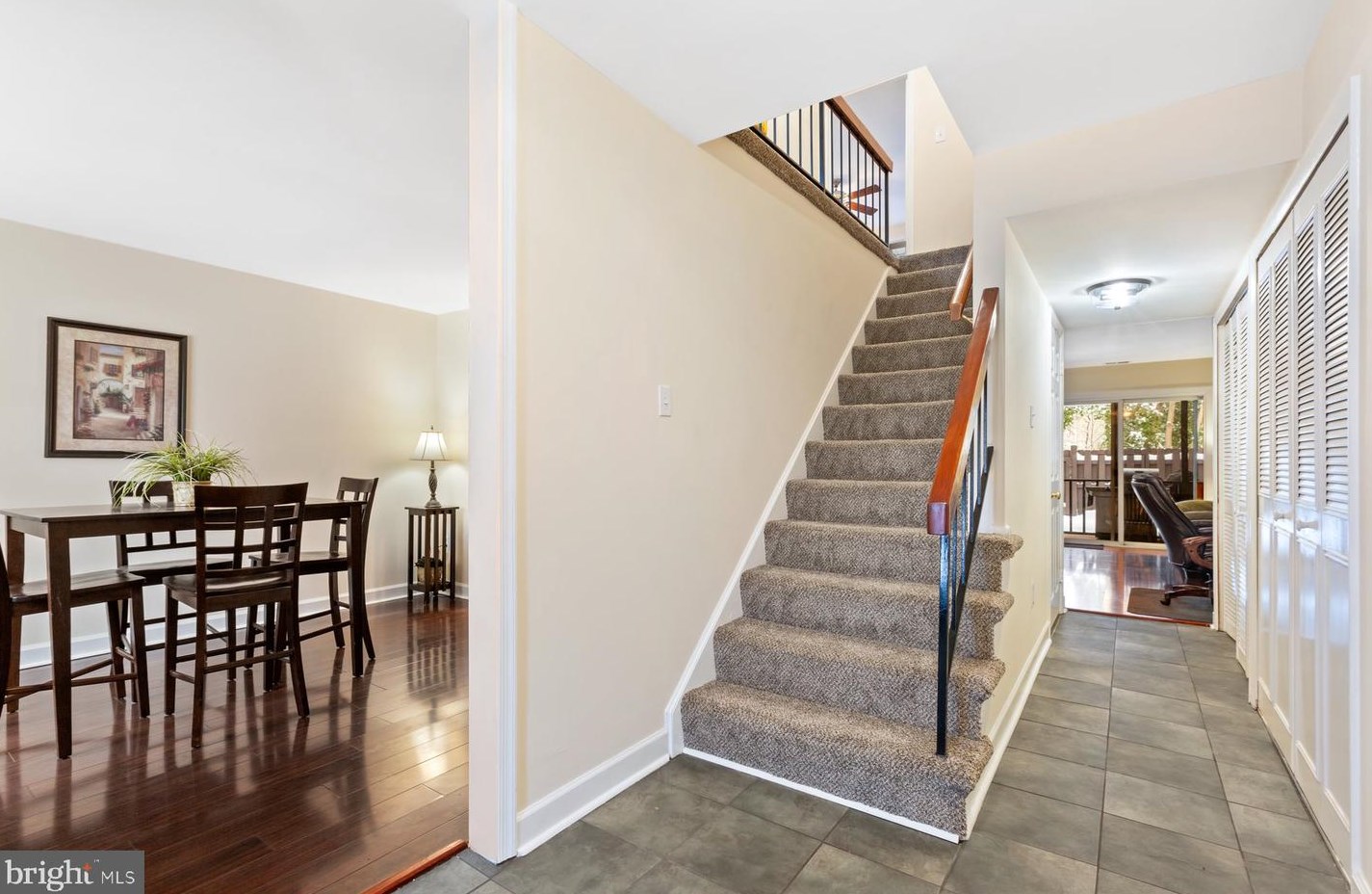 107 Hayloft Ct, Dulles, VA 20164-1603