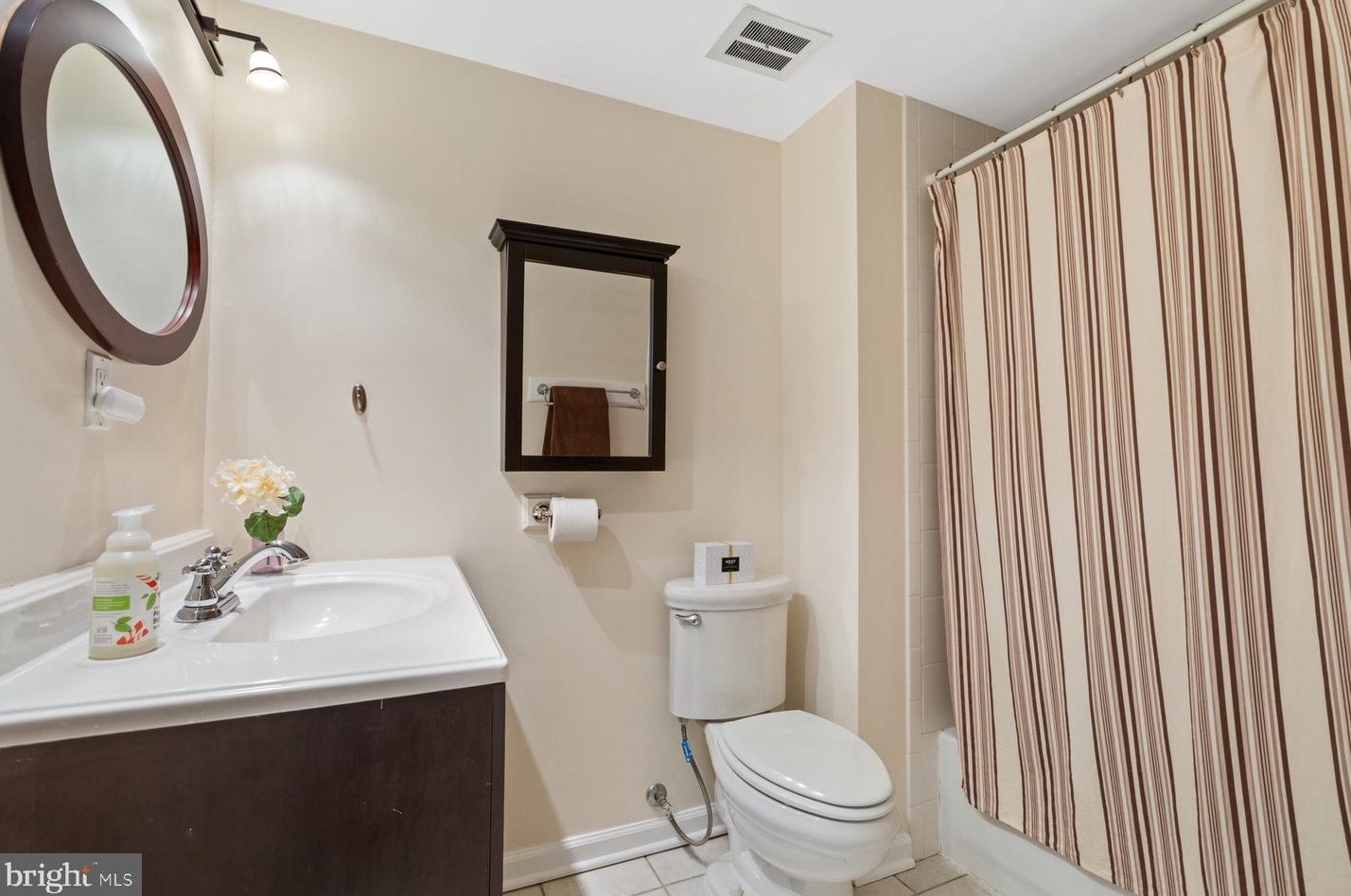 107 Hayloft Ct, Dulles VA  20164-1603 exterior