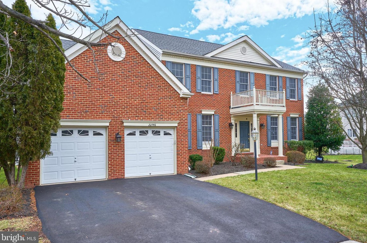 22746 Oatlands Grove Pl, Ashburn, VA 20148