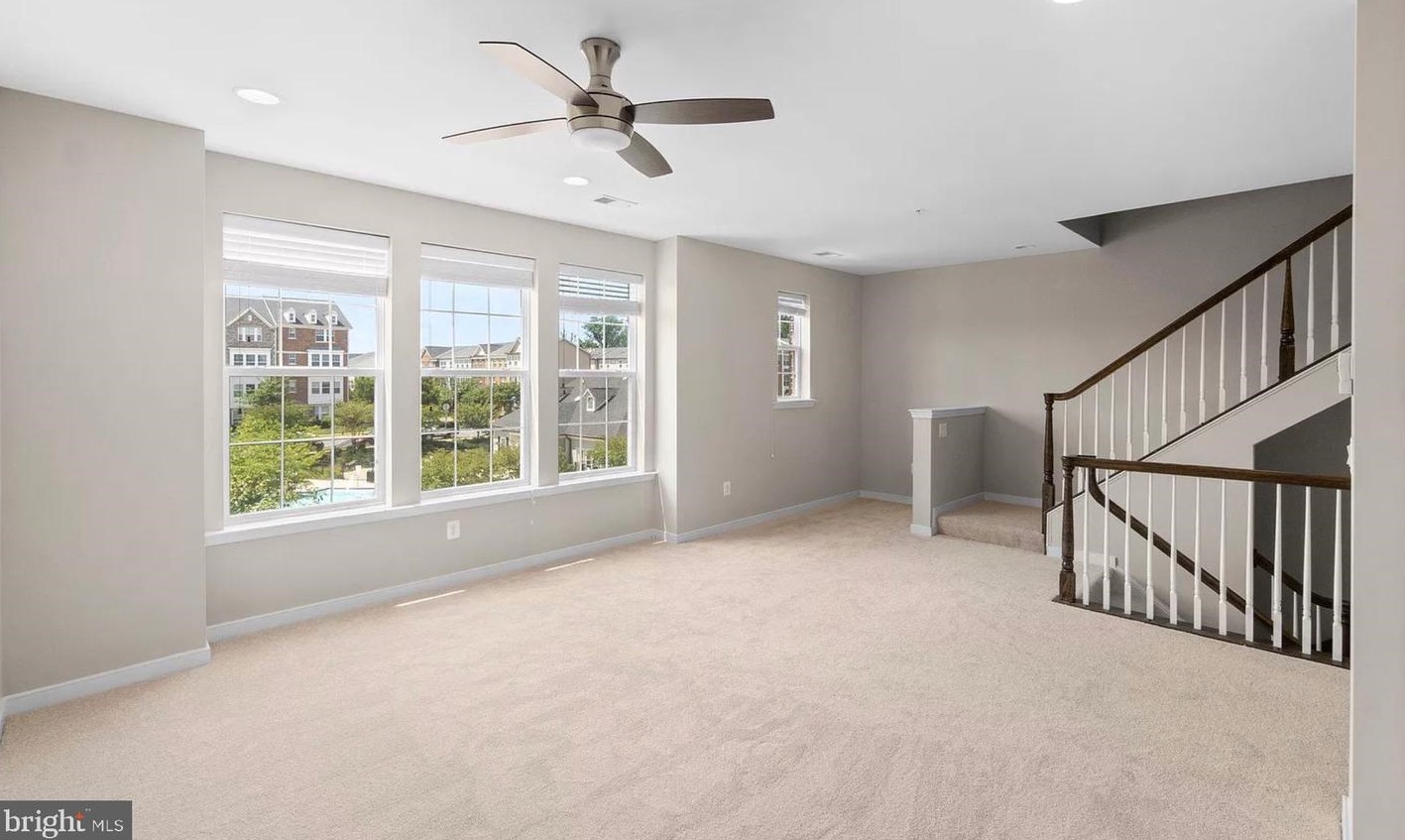 25552 Casale Terrace, Fairfax, VA 20152
