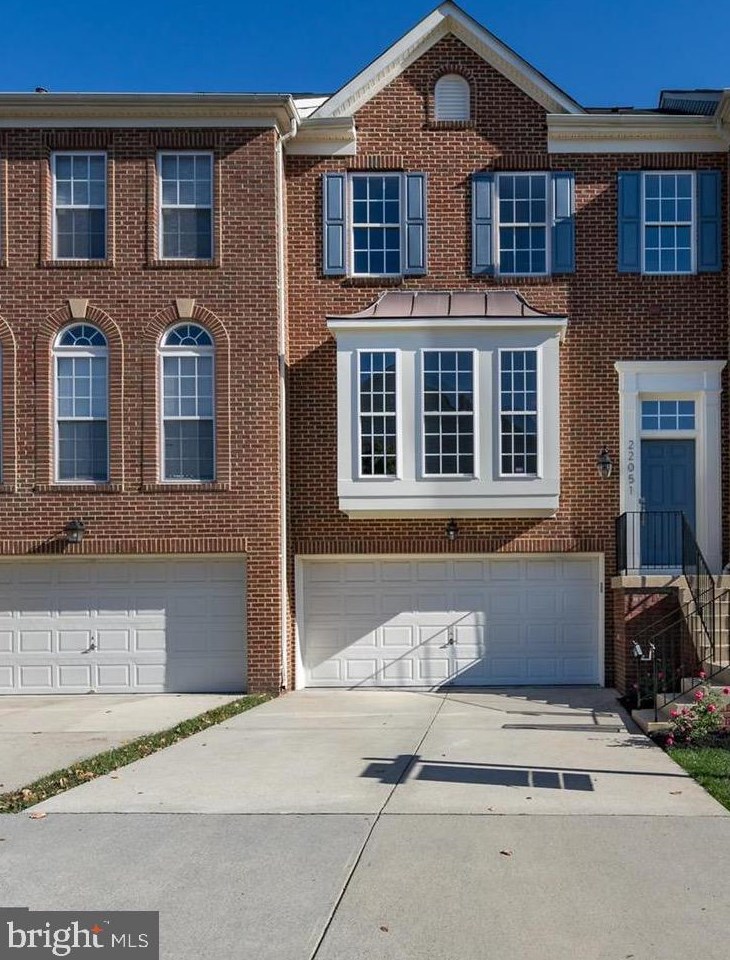 22051 Chelsy Paige Sq, Ashburn, VA 20148