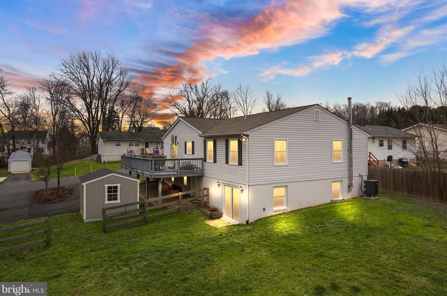171 W F St, Purcellville, VA 20132