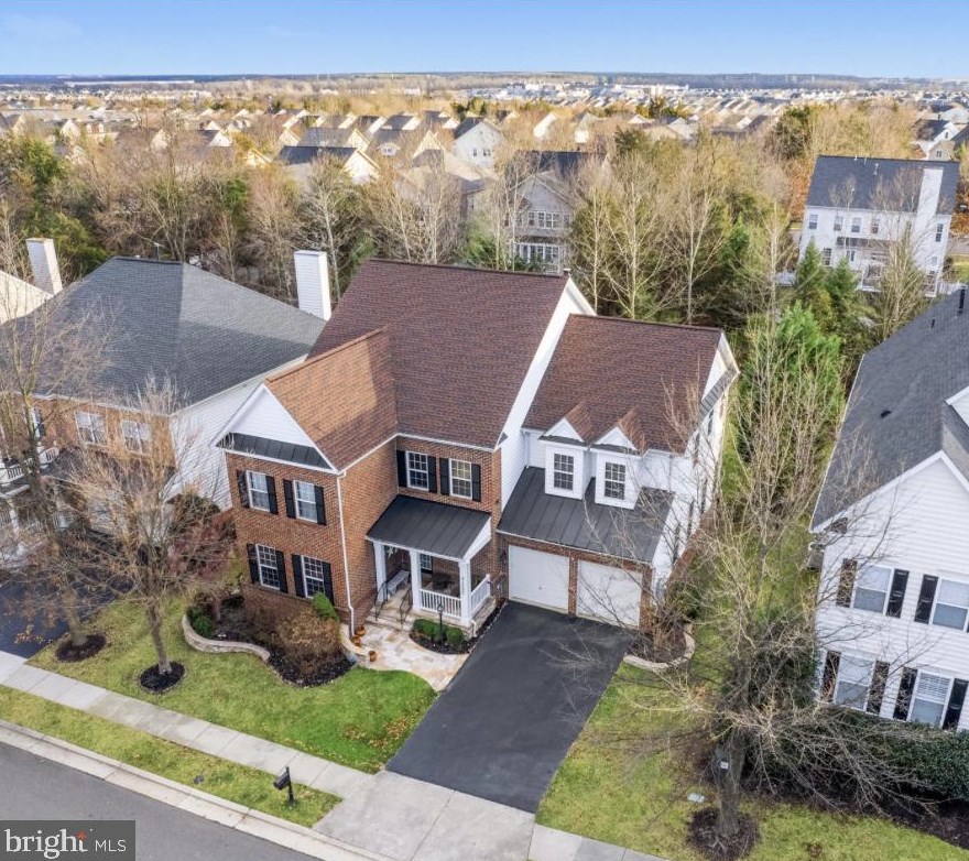 42645 Emperor Dr, Ashburn, VA 20148-7231